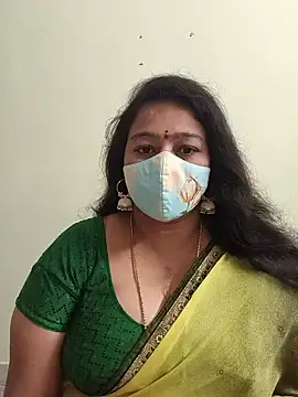 neelu-hoty online show from September 16, 12:50 pm