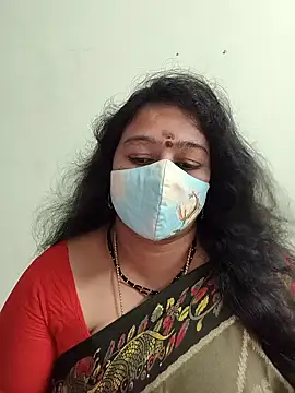 neelu-hoty online show from September 17, 3:57 pm