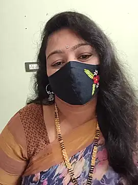 neelu-hoty online show from October 15, 3:34 pm