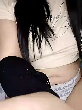 Snapshot of Gipsybrownpussy chatting on February 5, 9:15 am Gipsybrownpussy online show from February 5, 9:15 am