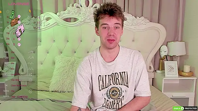 Snapshot of ArthurWhitee chatting on September 21, 3:08 am ArthurWhitee online show from September 21, 3:08 am