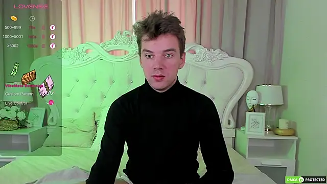 Snapshot of ArthurWhitee chatting on September 26, 8:40 am ArthurWhitee online show from September 26, 8:40 am