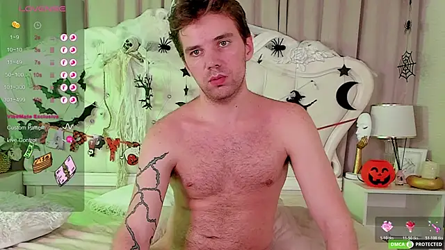 Snapshot of ArthurWhitee chatting on October 21, 4:08 pm ArthurWhitee online show from October 21, 4:08 pm