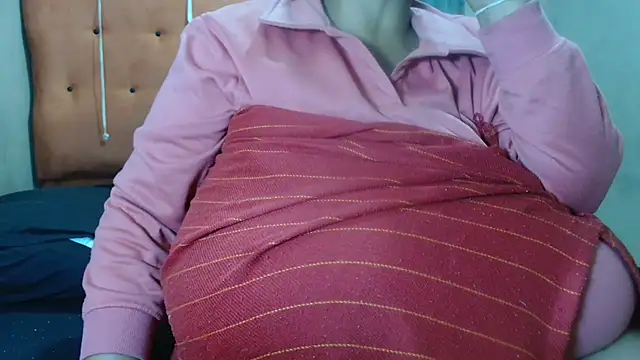 tinagiant online show from May 17, 5:38 am