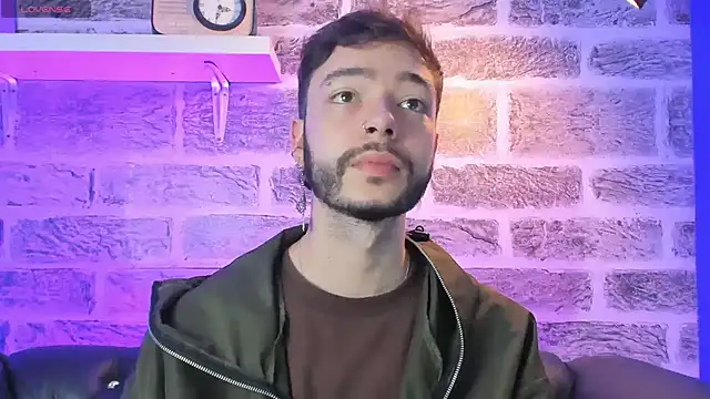 noah ricci online show from December 14, 12:21 pm