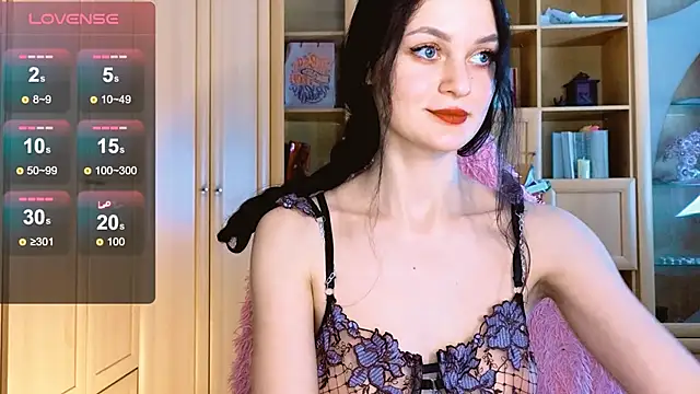 Snapshot of Elfanna chatting on February 20, 7:12 am Elfanna online show from February 20, 7:12 am