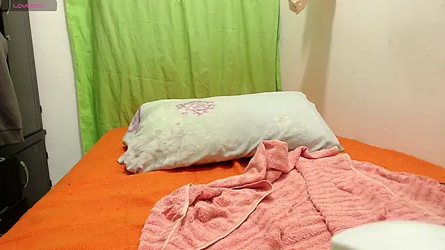 kimberley 123 online show from November 1, 3:03 pm