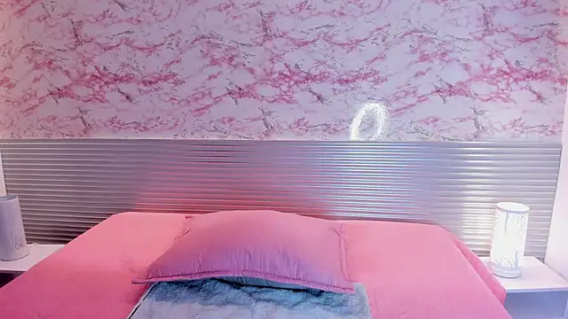  Danaa online show from October 8, 6:49 pm