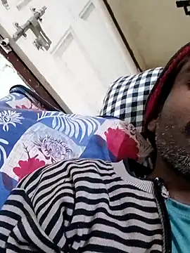 Chocolate stud10 online show from February 17, 4:35 pm