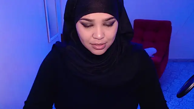 VenussTits97 online show from November 5, 7:36 pm