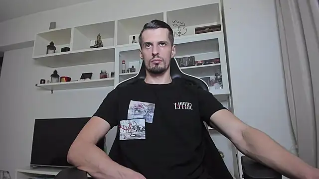 ToddClaytonn online show from October 4, 9:02 pm