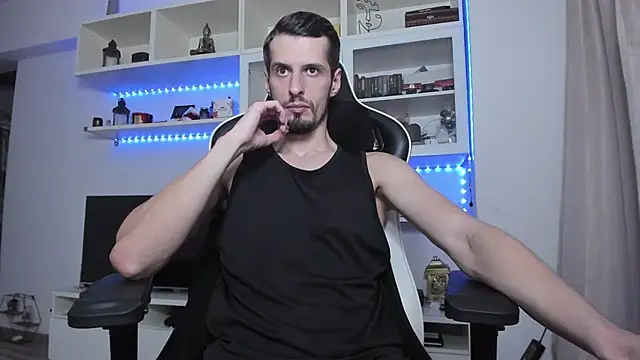 ToddClaytonn online show from October 27, 9:30 pm