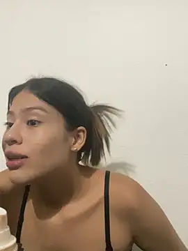 Sofia  cute3 online show from February 20, 3:45 am