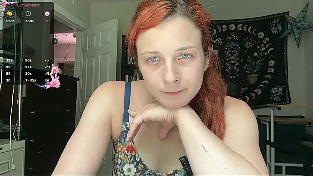 Snapshot of Aria_Fields chatting on April 20, 5:59 pm Aria Fields online show from April 20, 5:59 pm