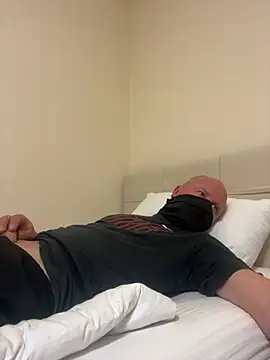 Snapshot of paul_daniel chatting on January 31, 10:52 pm paul daniel online show from January 31, 10:52 pm