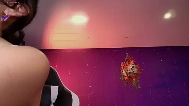 vanelope11 online show from October 28, 6:54 pm