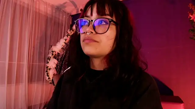 vanelope11 online show from May 17, 2:31 am