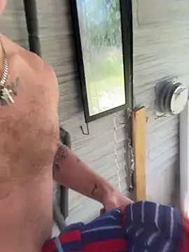 Snapshot of PeytonJohnn chatting on September 11, 4:07 pm PeytonJohnn online show from September 11, 4:07 pm