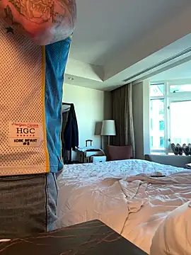 Snapshot of PeytonJohnn chatting on October 5, 7:34 pm PeytonJohnn online show from October 5, 7:34 pm