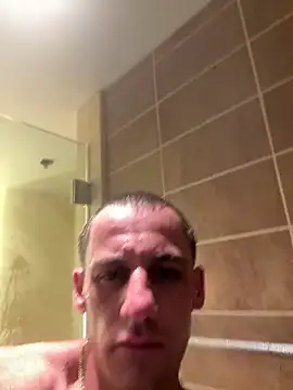 Snapshot of PeytonJohnn chatting on October 6, 8:12 am PeytonJohnn online show from October 6, 8:12 am