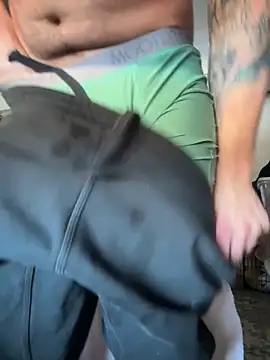 PeytonJohnn online show from February 9, 3:27 pm