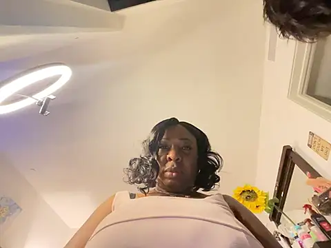 Snapshot of XXXLollipopsJuicy chatting on June 12, 3:49 am XXXLollipopsJuicy online show from June 12, 3:49 am