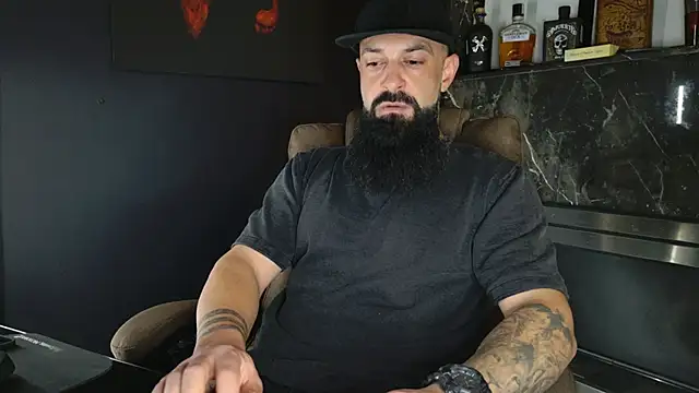 axxelrich  online show from November 10, 5:06 am