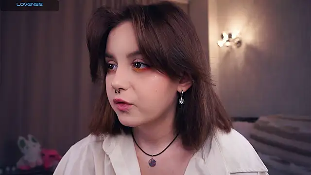 DevonaBucher online show from October 7, 5:37 am