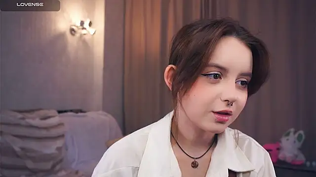 DevonaBucher online show from October 12, 5:28 am