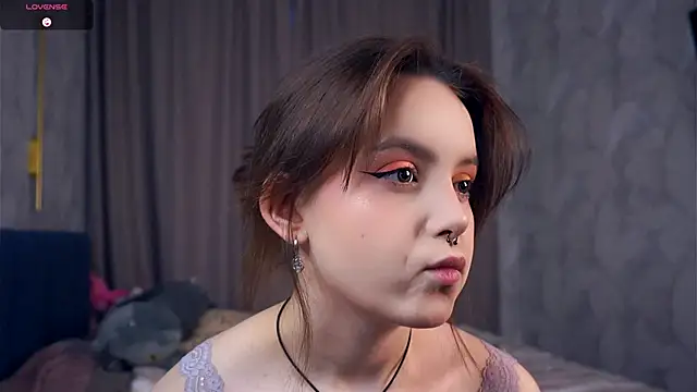 DevonaBucher online show from October 26, 5:02 am