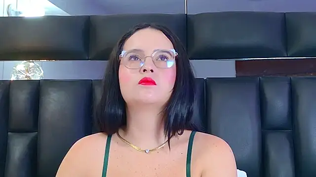 DahianaMoss online show from May 8, 11:48 am