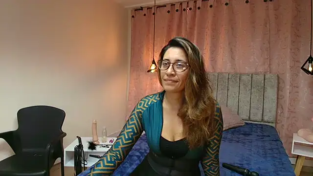 VioletaScott  online show from February 6, 12:48 pm