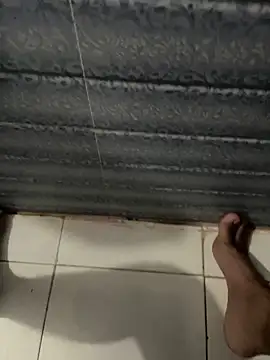 kunalmishra2003 online show from February 16, 1:46 am