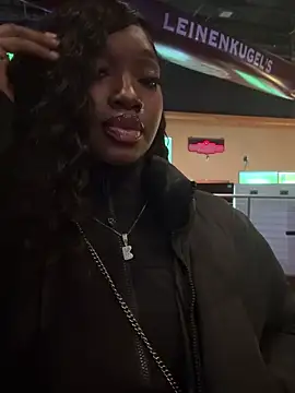 londonsfantasy online show from November 11, 3:28 am