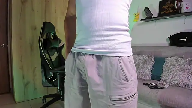 julian wallace online show from February 24, 2:37 pm