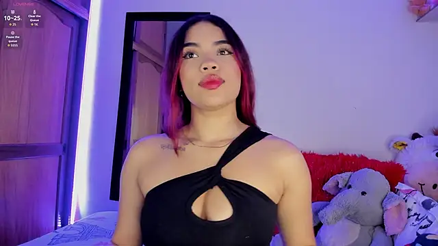 Snapshot of Lee_Ash chatting on February 16, 3:08 pm Lee Ash online show from February 16, 3:08 pm