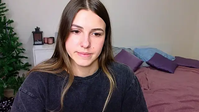 Snapshot of sophia_euphoriaa chatting on January 21, 2:37 pm sophia euphoriaa online show from January 21, 2:37 pm