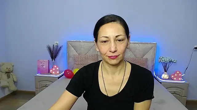 LiluGrants online show from January 11, 7:16 pm