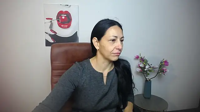 LiluGrants online show from October 13, 6:19 pm