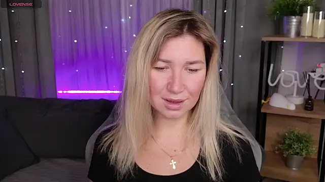 MilaBott online show from September 24, 8:12 pm