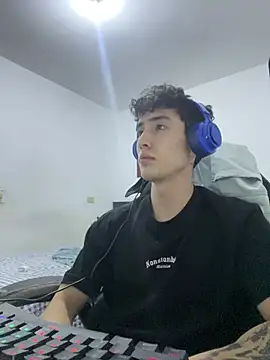 Snapshot of gojo_satoru_18 chatting on February 17, 2:30 am gojo satoru 18 online show from February 17, 2:30 am