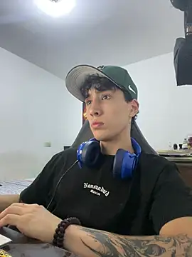 Snapshot of gojo_satoru_18 chatting on March 15, 11:44 pm gojo satoru 18 online show from March 15, 11:44 pm