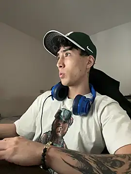 Snapshot of gojo_satoru_18 chatting on March 30, 5:47 pm gojo satoru 18 online show from March 30, 5:47 pm