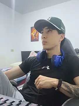 Snapshot of gojo_satoru_18 chatting on April 6, 4:46 am gojo satoru 18 online show from April 6, 4:46 am