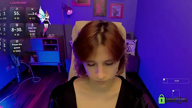 Moon13152 online show from November 5, 8:53 pm