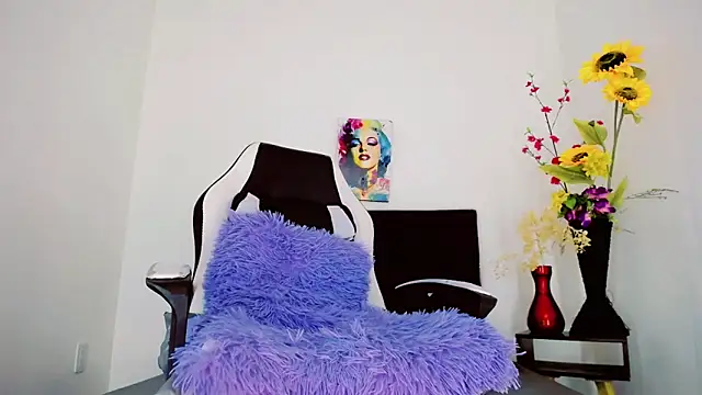 samantha official  online show from December 10, 10:58 pm