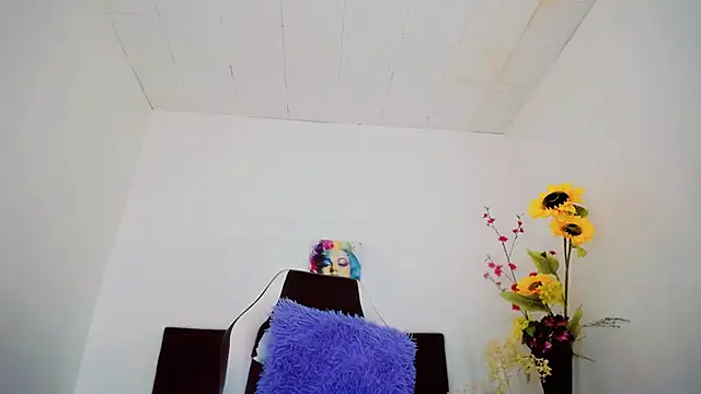 samantha official  online show from December 11, 7:36 pm