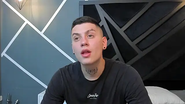 Yeiko Romero  online show from January 16, 5:23 pm