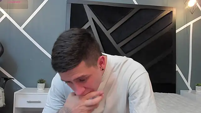 Yeiko Romero  online show from January 23, 5:10 pm