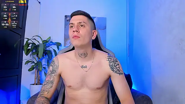 Snapshot of Yeiko_Romero_ chatting on February 19, 5:25 am Yeiko Romero online show from February 19, 5:25 am